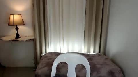 Snapshot of madame_ivy chatting on January 12, 5:24 am Ivy online show from January 12, 5:24 am