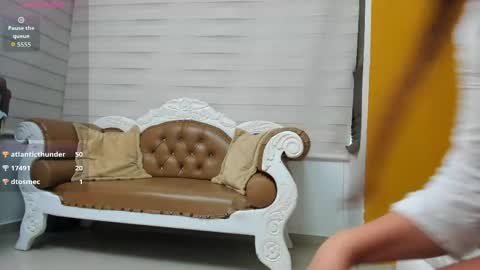 Madame Carla  online show from March 31, 12:16 pm