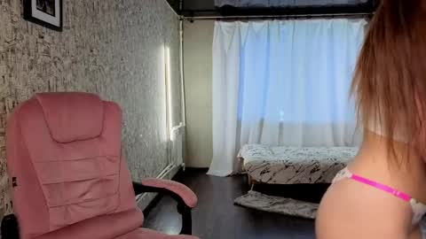 madcatgirl online show from June 5, 11:27 am