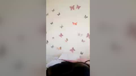 Maddies Dorm online show from July 29, 3:45 pm