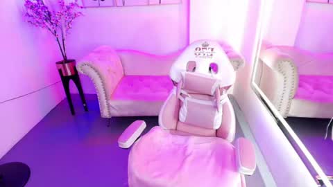 maddie_t18 online show from July 25, 12:12 pm