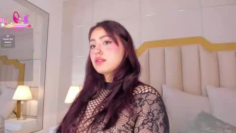 Snapshot of maddieparker chatting on September 27, 7:21 pm online show from September 27, 7:21 pm