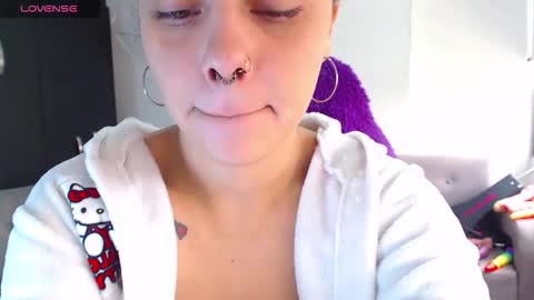 maddiie and clyde online show from March 26, 5:15 pm