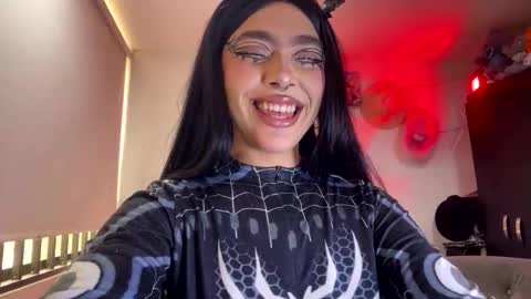 Maddie online show from March 30, 7:24 pm