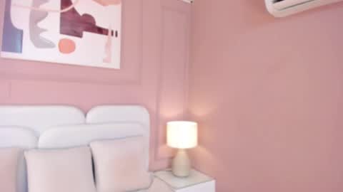 Maddy  online show from January 18, 11:21 am