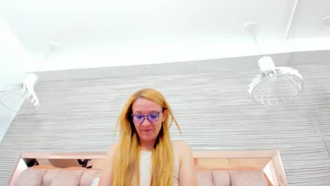 maddy cartter online show from September 22, 11:30 am