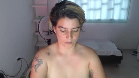 madeline_02 online show from January 15, 10:57 pm