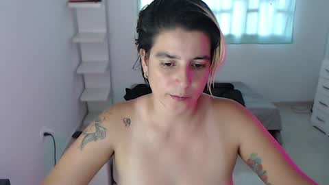 madeline_02 online show from February 10, 10:40 pm