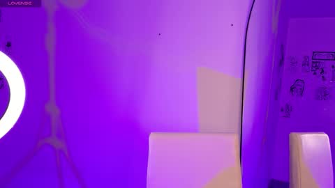 Madeline  online show from November 29, 3:54 am