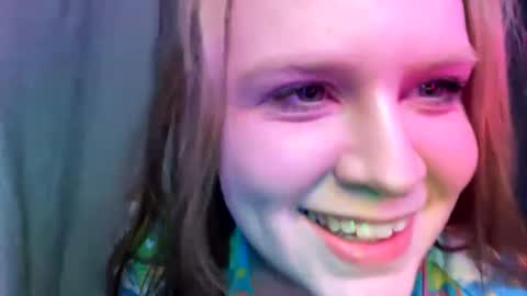 Madi Moon online show from March 4, 4:27 am