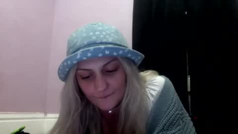 madeline online show from November 3, 9:24 am