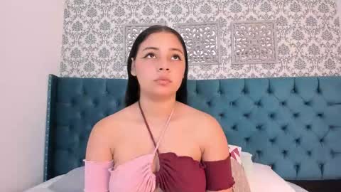 Snapshot of madiissonlopez chatting on October 18, 12:30 pm Madison online show from October 18, 12:30 pm