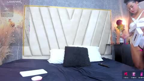 Snapshot of madison_diaz1 chatting on January 29, 11:51 am Madi online show from January 29, 11:51 am