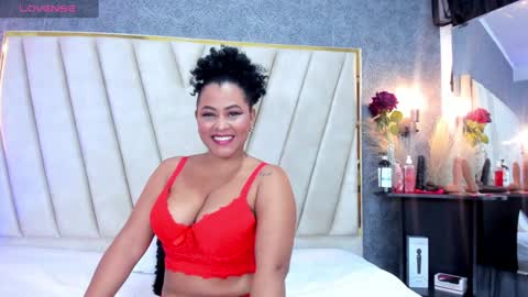 Snapshot of madison_diaz1 chatting on December 28, 2:10 pm Madi online show from December 28, 2:10 pm