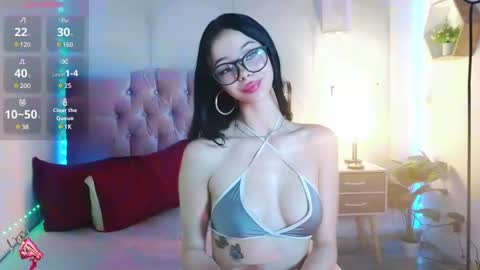 Snapshot of madison_oli chatting on January 16, 12:09 pm madison_oli online show from January 16, 12:09 pm