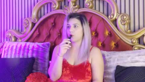 madisonrusso online show from December 23, 9:13 am