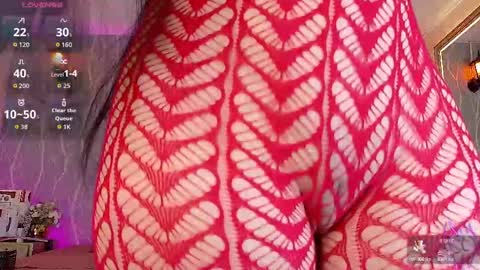 Snapshot of madisson_fox1 chatting on October 14, 12:30 pm online show from October 14, 12:30 pm