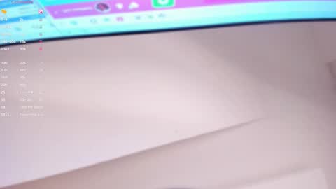 Snapshot of madisson_rivas chatting on October 2, 11:43 pm online show from October 2, 11:43 pm