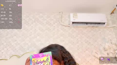 Madisson Lopez online show from February 3, 9:18 pm