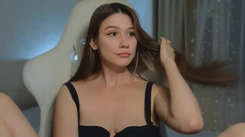 Madi Soon online show from February 12, 4:11 pm