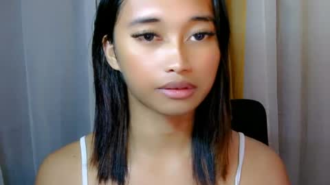 mae online show from July 20, 2:19 pm