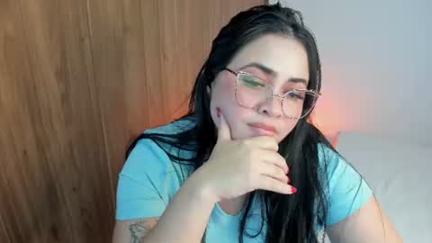 Mafe Montiel online show from July 28, 8:52 pm
