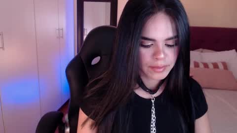 Snapshot of mafer_meow chatting on February 17, 3:15 am Mafer Flor online show from February 17, 3:15 am