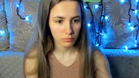 Maggie online show from July 2, 3:23 am