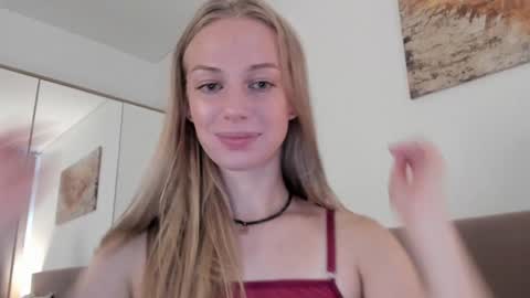 Snapshot of magic_couple13 chatting on September 18, 2:15 pm Alice  online show from September 18, 2:15 pm