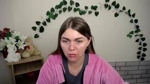 Snapshot of magic_katarina_ chatting on September 15, 6:32 am magic_katarina_ online show from September 15, 6:32 am