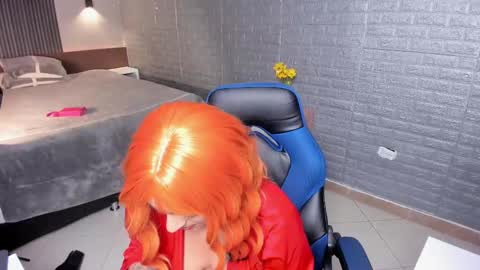 Snapshot of magic_marg chatting on October 2, 10:26 pm Marge online show from October 2, 10:26 pm