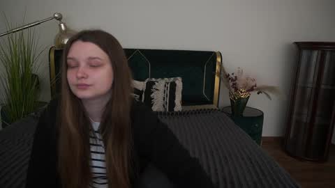 Emily online show from June 1, 6:15 am