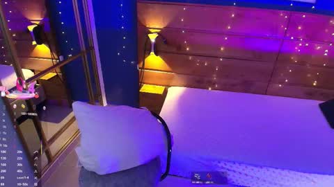 Snapshot of mahia_queen chatting on September 30, 11:38 am Dani online show from September 30, 11:38 am