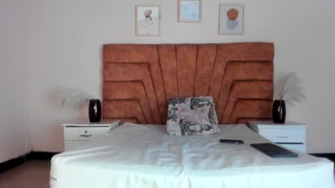 Snapshot of mahiasmith13 chatting on January 31, 1:23 pm MAHIA online show from January 31, 1:23 pm