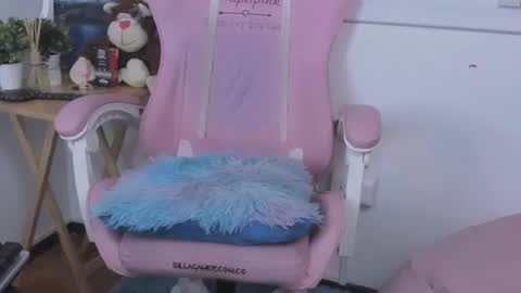 Snapshot of mahina01 chatting on September 20, 5:44 pm online show from September 20, 5:44 pm