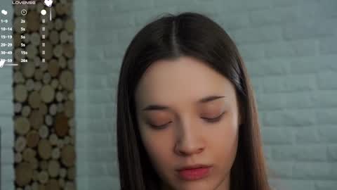 Lucy online show from February 10, 1:24 am