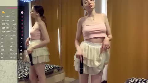 Snapshot of maidacompston chatting on September 21, 9:30 am Elina online show from September 21, 9:30 am