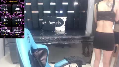 Snapshot of maily_a_ chatting on October 7, 2:49 am Maily online show from October 7, 2:49 am