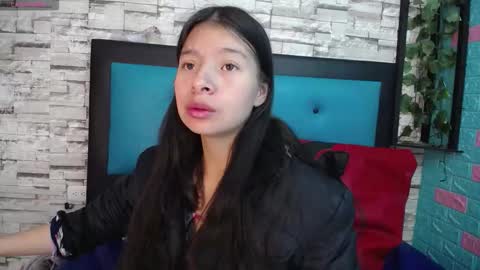 Snapshot of maily_can chatting on September 12, 12:23 pm MAILY CAN online show from September 12, 12:23 pm