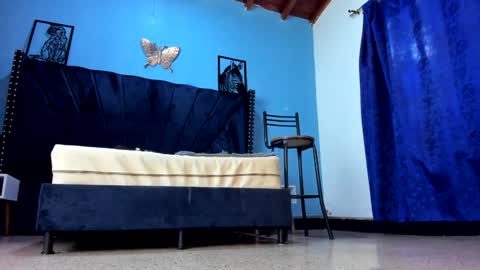 Snapshot of maise_hill1 chatting on December 10, 1:11 pm MAISE online show from December 10, 1:11 pm