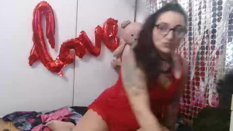 maite4ever online show from February 12, 8:10 pm