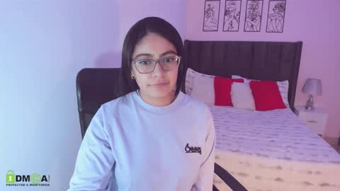 Maite online show from October 25, 5:37 am