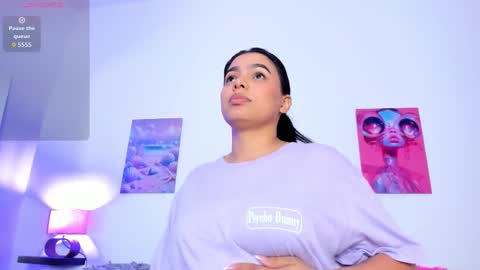 mai  online show from January 14, 7:08 pm