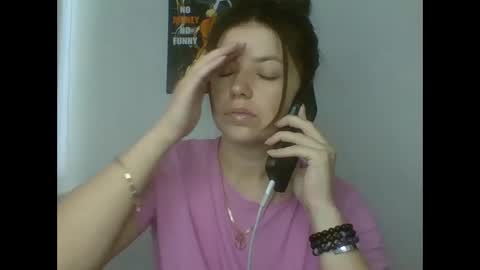 make_mesmile online show from June 5, 6:52 am