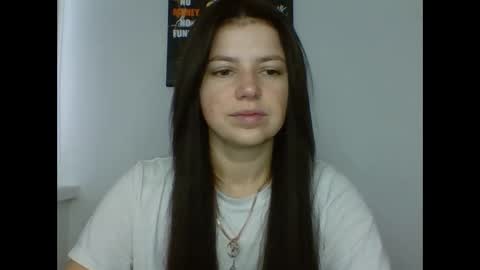 make_mesmile online show from November 11, 8:00 am