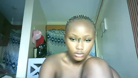 Eva online show from April 7, 12:29 pm