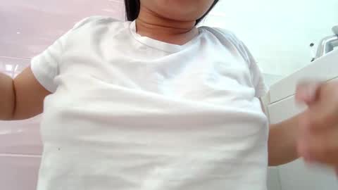 Maya online show from May 25, 3:55 pm