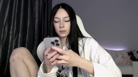 piu online show from January 14, 2:22 pm