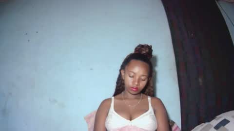 Snapshot of malinah01 chatting on September 14, 4:43 am malinah01 online show from September 14, 4:43 am