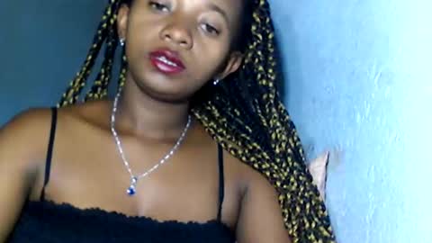 Snapshot of malinah01 chatting on January 21, 4:16 pm malinah01 online show from January 21, 4:16 pm